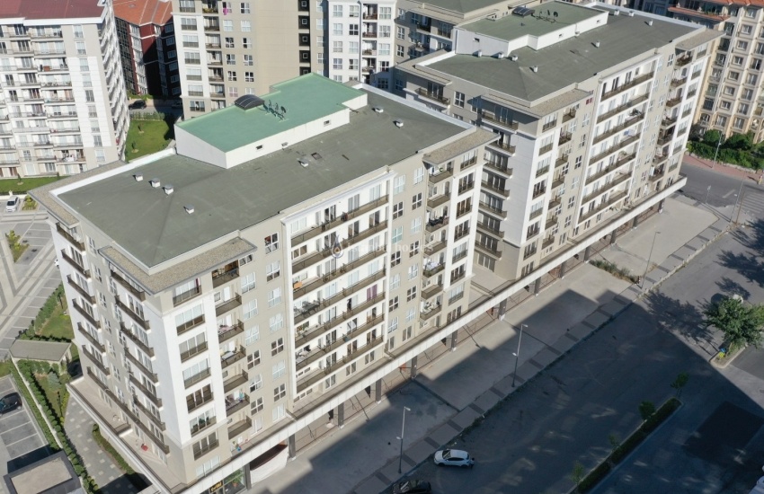 Spacious Esenyurt Properties Close to E-5 Highway in Istanbul