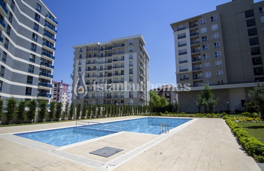 Spacious Esenyurt Properties Close to E-5 Highway in Istanbul