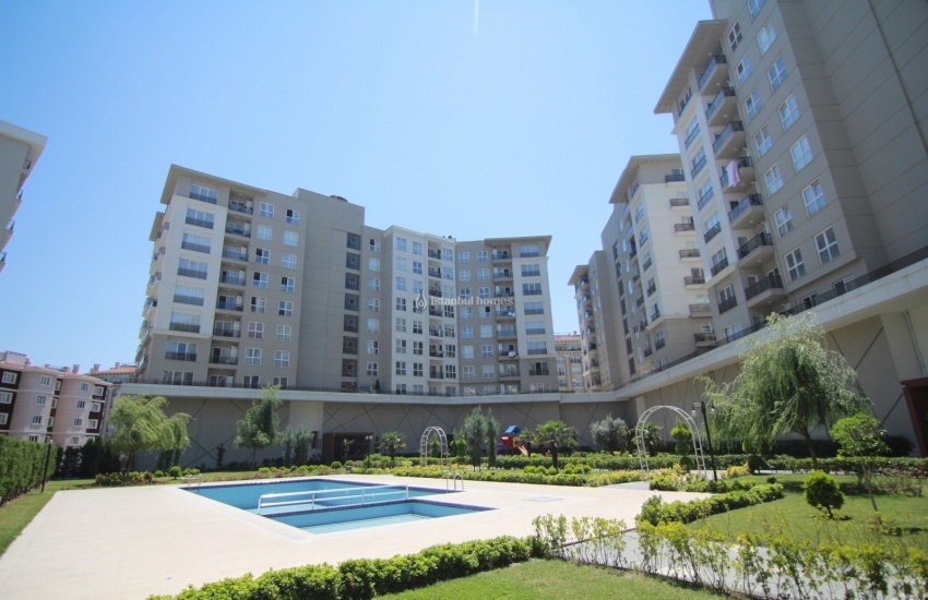 Spacious Esenyurt Properties Close to E-5 Highway in Istanbul