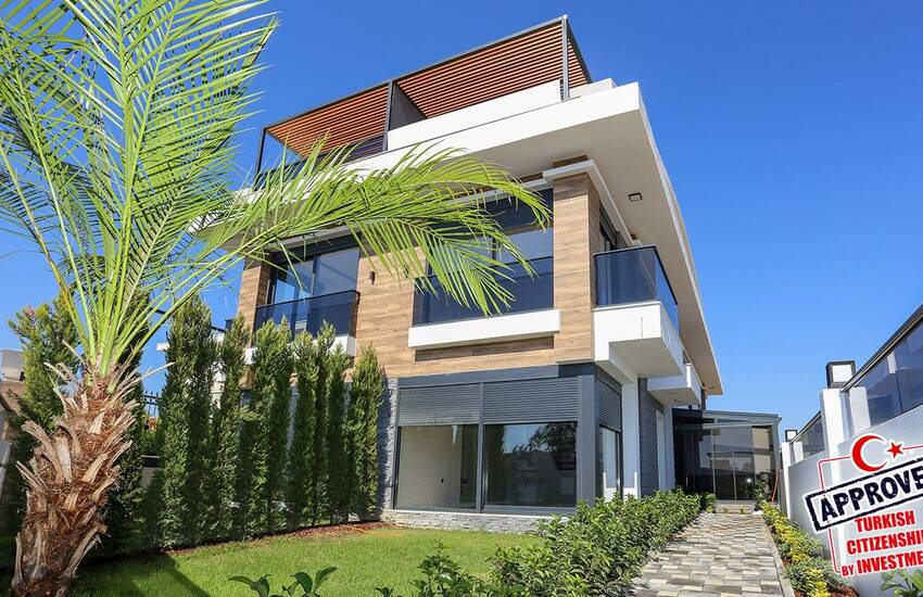 Antalya Lara’da Plajlara Yürüyüş Mesafesinde Lüks İkiz Villalar 1