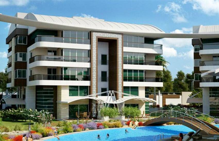Snyggt Utformade Antalya Lägenheter I Konyaalti