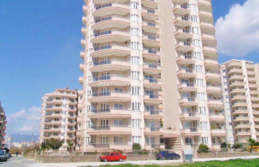 شقق مطلة على البحر على مسافة مشي إلى البحر في ألانيا 4