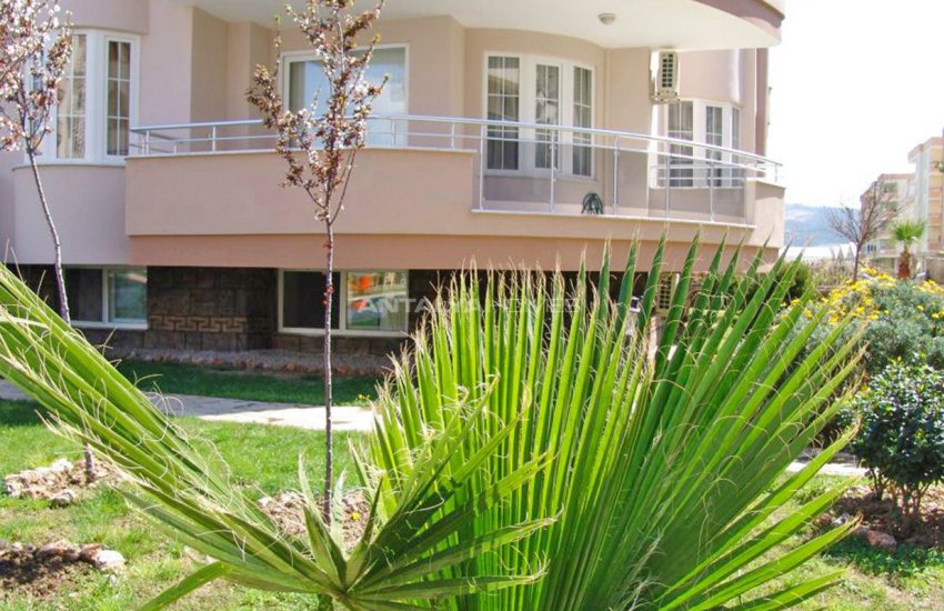 شقق مطلة على البحر على مسافة مشي إلى البحر في ألانيا 9