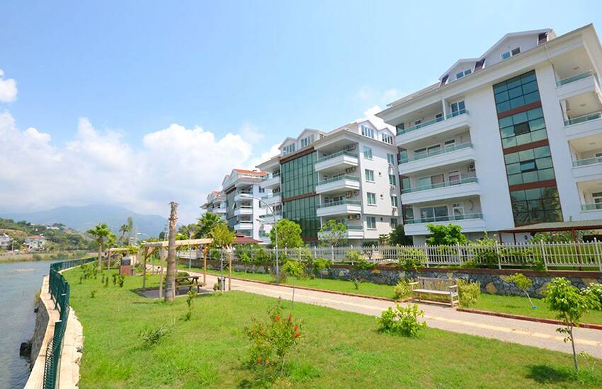 Luxury Flats in Alanya Close to the Dim River 1