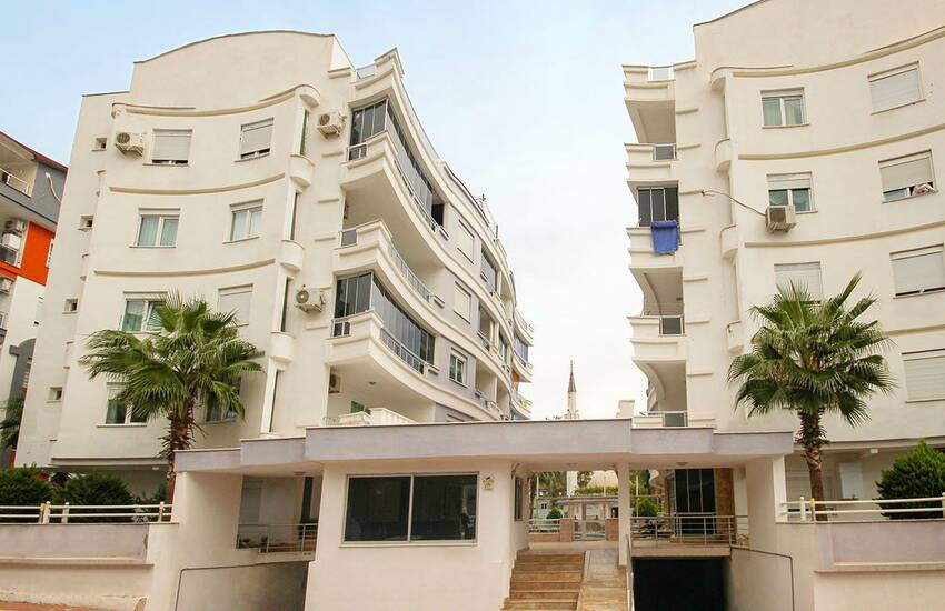 Luxe Antalya Appartementen Beveiligd Complex Parkeerplaats