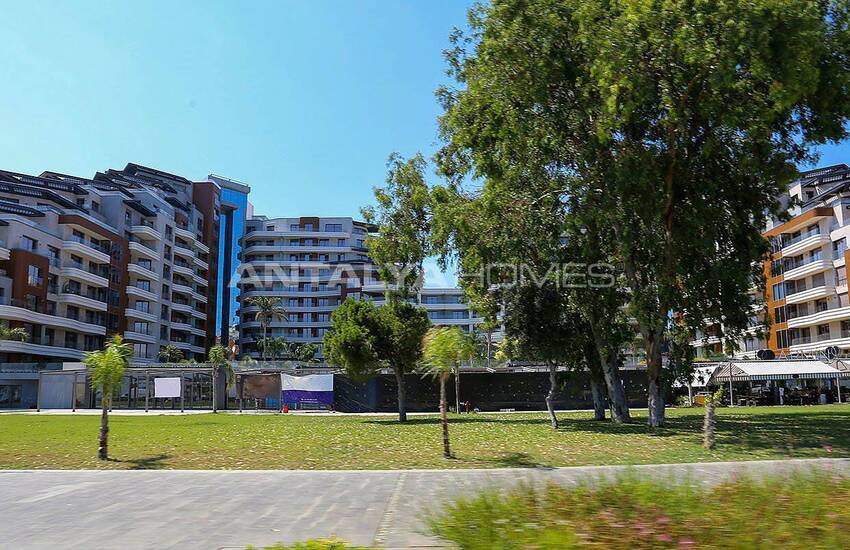 Beachfront Flats with Smart Home System in Antalya Konyaalti 11