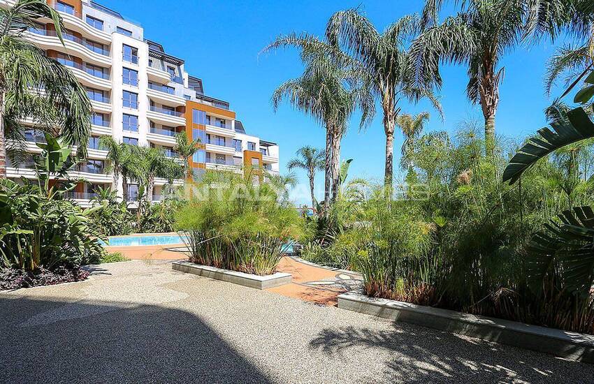 Beachfront Flats with Smart Home System in Antalya Konyaalti 8