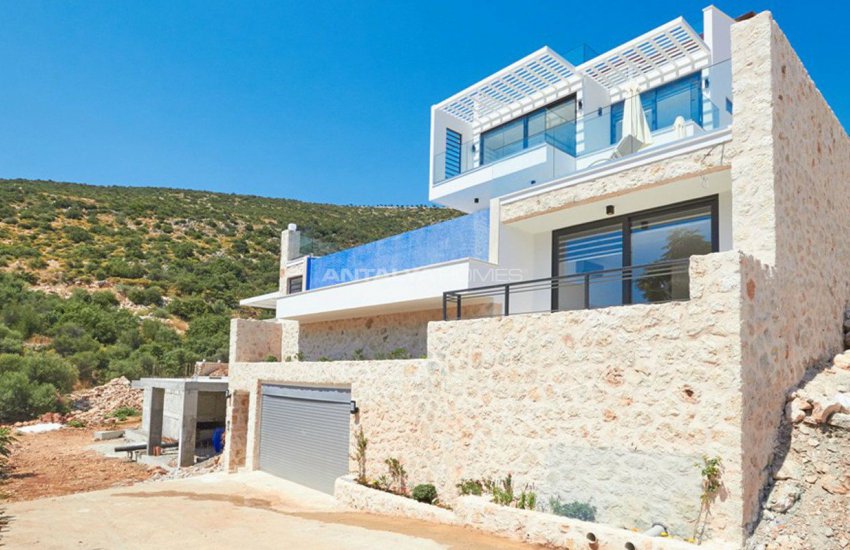 Impressive Furnished Villa with Sea View for Sale in Kalkan 5
