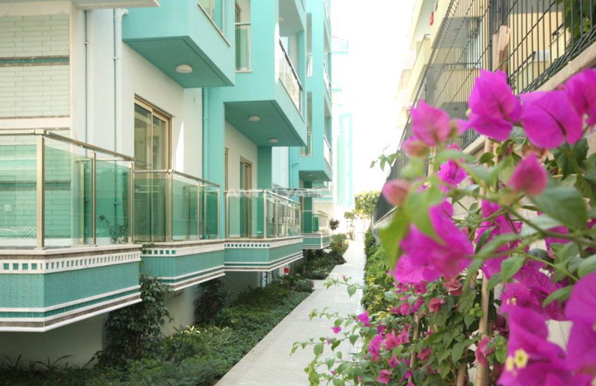 Apartments Right Next to the World Renowned Beach in Alanya 3