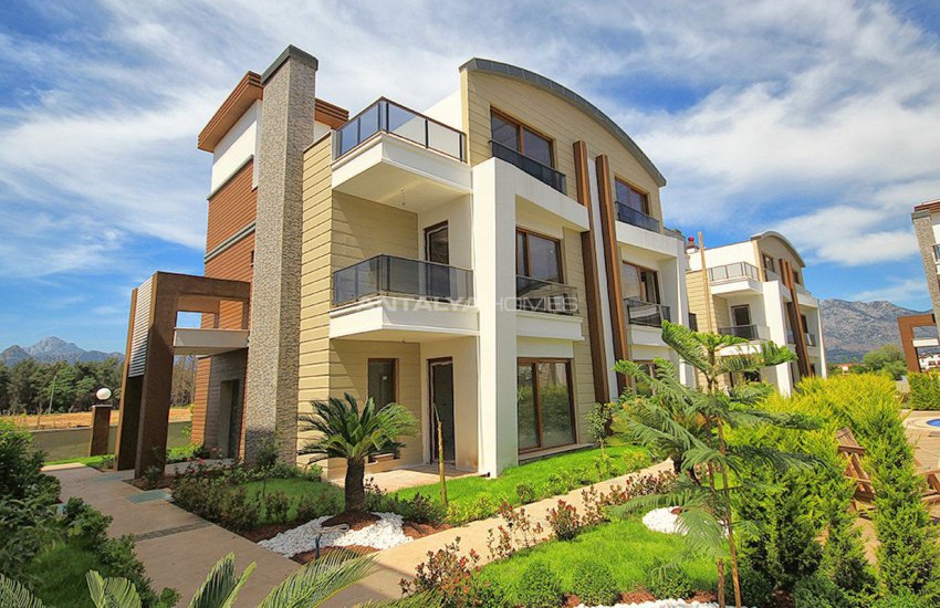 Luxurious Villas with Lift in the New Trend Region of Antalya 10