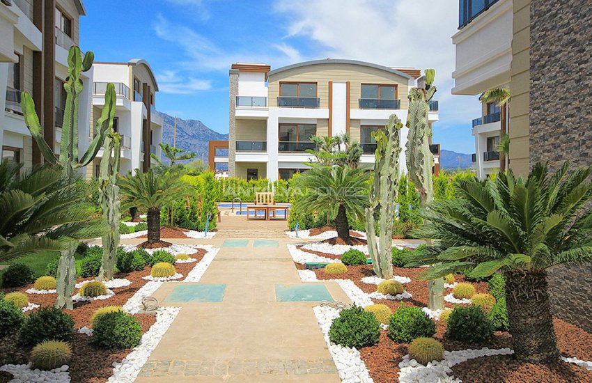 Luxurious Villas with Lift in the New Trend Region of Antalya 9