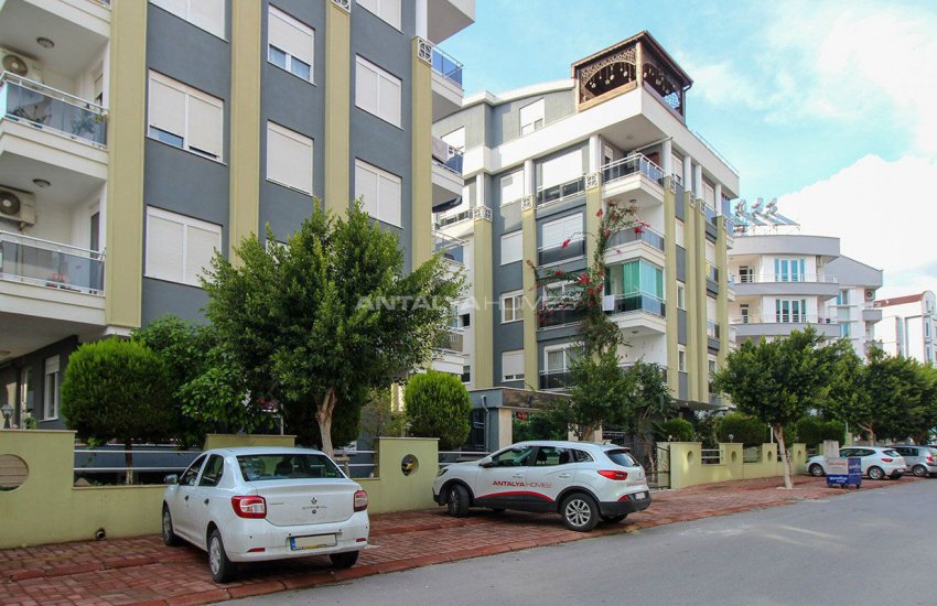 Lägenhet I Ett Välskött Bostadsområde I Konyaaltı Antalya 1