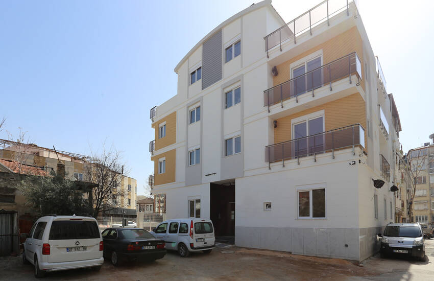 Central Apartments with High Rental Income Chance in Antalya 1