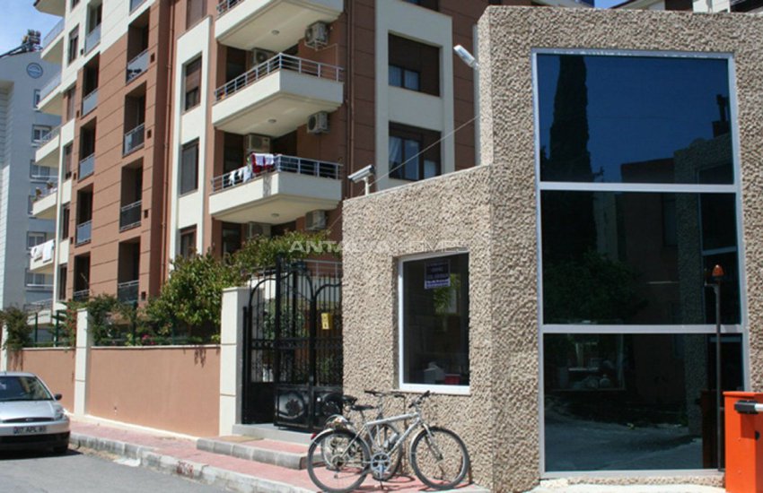 Spacious Property with Blinds in Antalya Turkey 10
