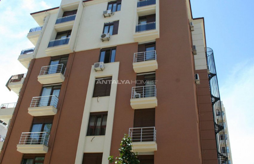 Spacious Property with Blinds in Antalya Turkey 12