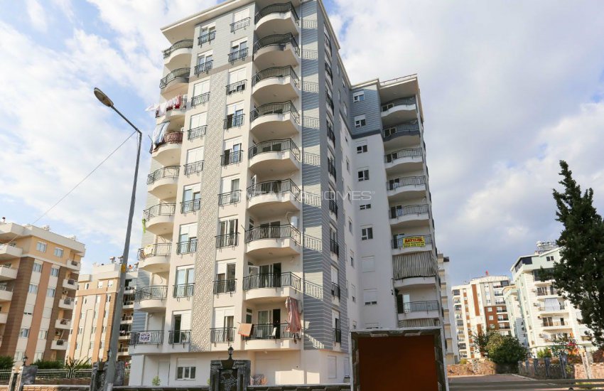 Kepez Şafak Mahallesinde Ayrı Mutfaklı 2+1 Daireler 2