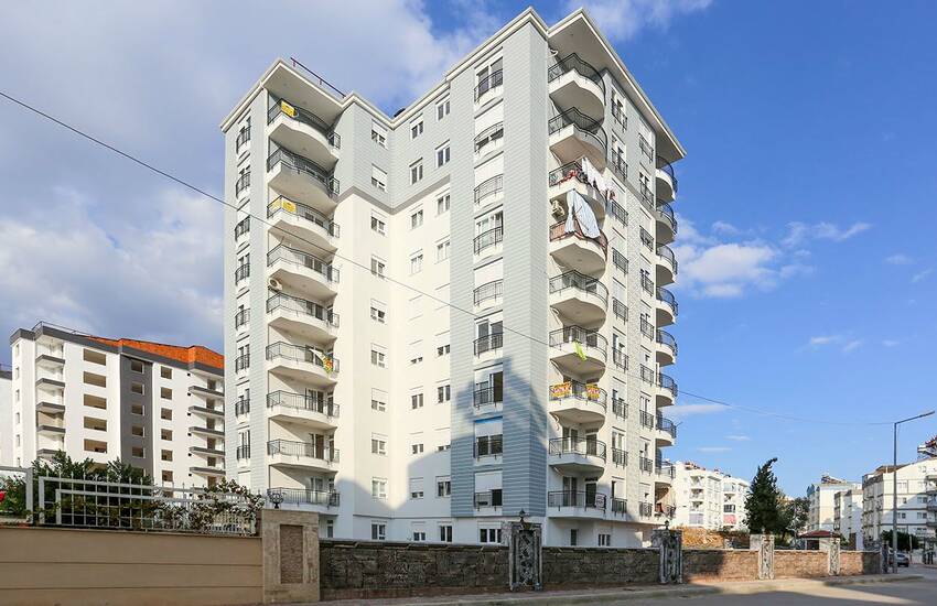 2+1 Apartments with Separate Kitchen in Antalya Kepez 1