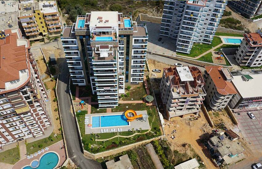 Alanya Apartment Offering Great Views of Castle and Sea 1