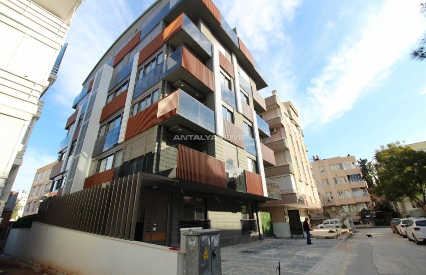 Antalya Bahçelievler'de Akıllı Ev Sistemli Satılık Lüks Daireler 6