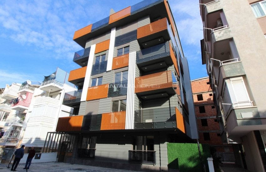 Antalya Bahçelievler'de Akıllı Ev Sistemli Satılık Lüks Daireler 2