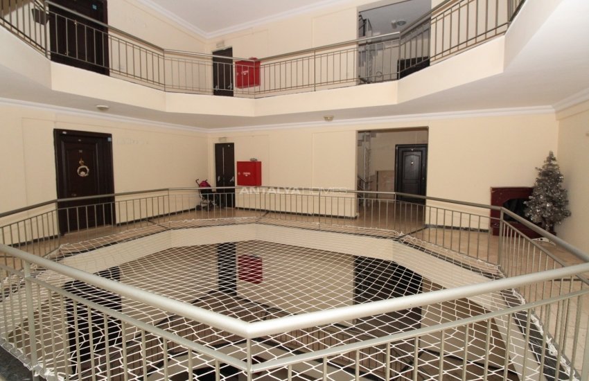 Driezijdig Appartement Op Een Centrale Locatie In Antalya 8