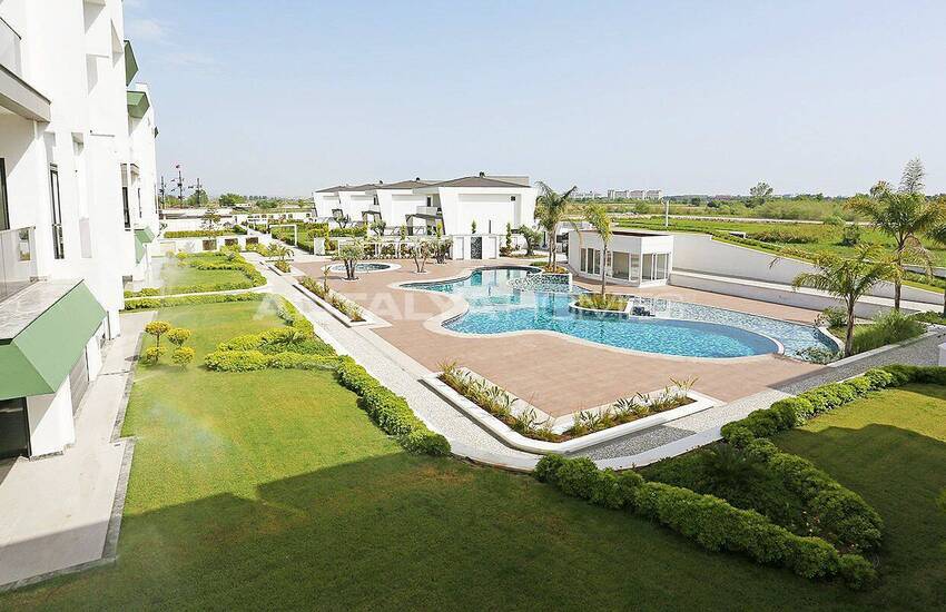 Riverfront Apartments with Private Marina in Manavgat 12