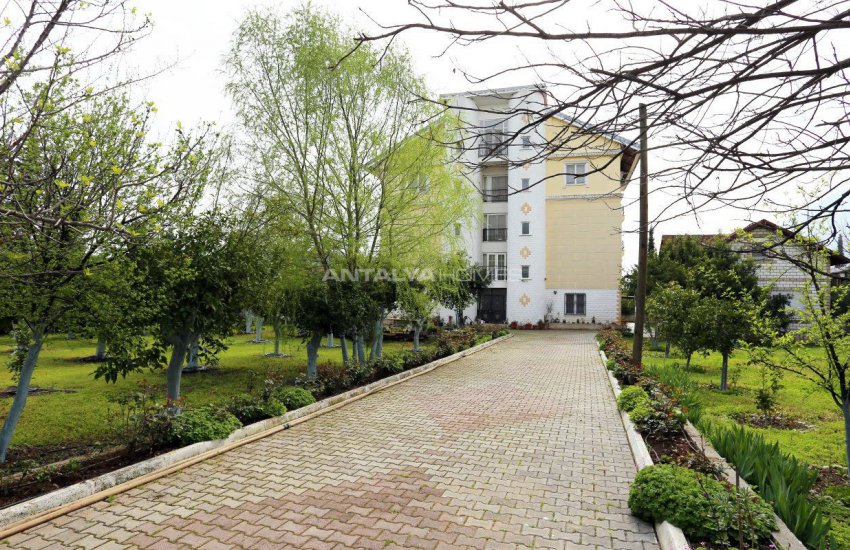 Detached Spacious Houses with Swimming Pool in Antalya 1