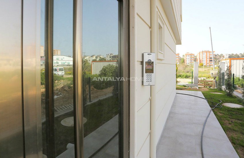 Lara Güzeloba’da Taşınmaya Hazır Sıfır Daireler 7