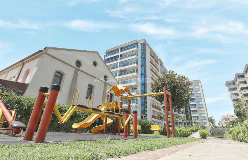 Apartments in Antalya Konyaalti with 5-star Hotel Concept 4