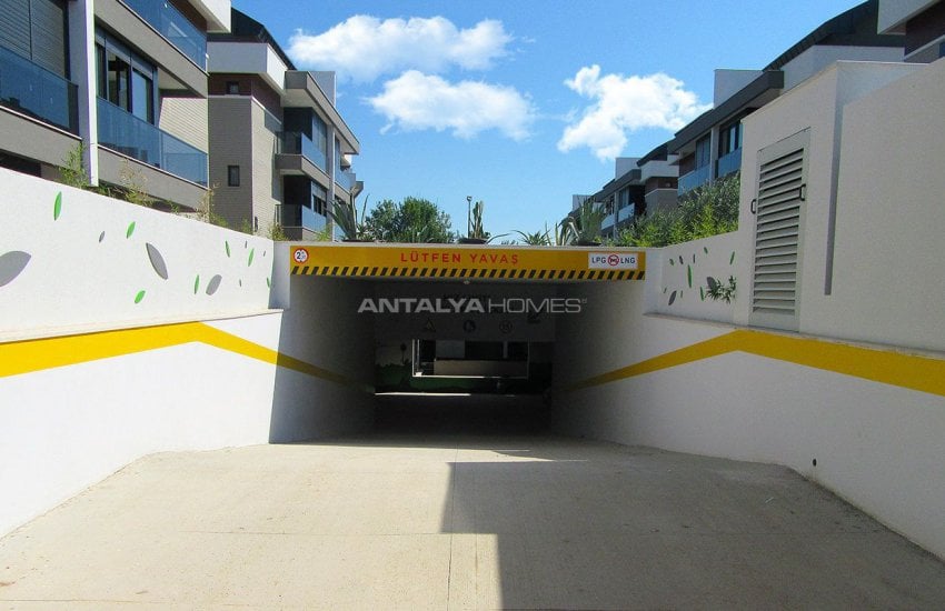 Lara Güzeloba’da Lüks Site İçinde Satılık Daireler 14