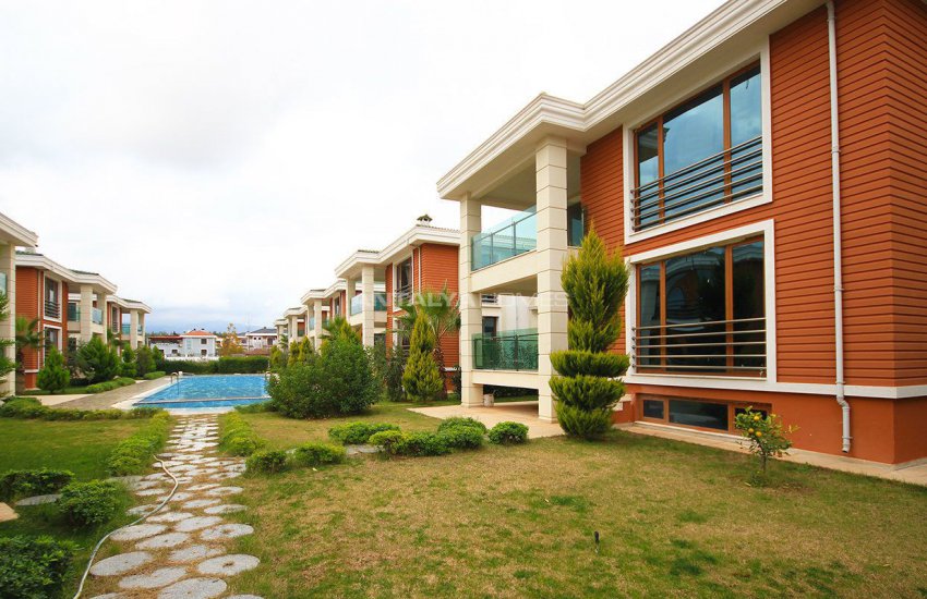 Spacious Houses Intertwined with Nature in Dosemealti 2