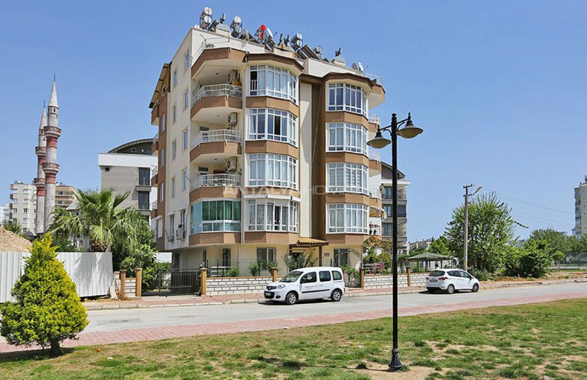 3+1 Apartment in Lara with Separate Kitchen & Natural Gas 3