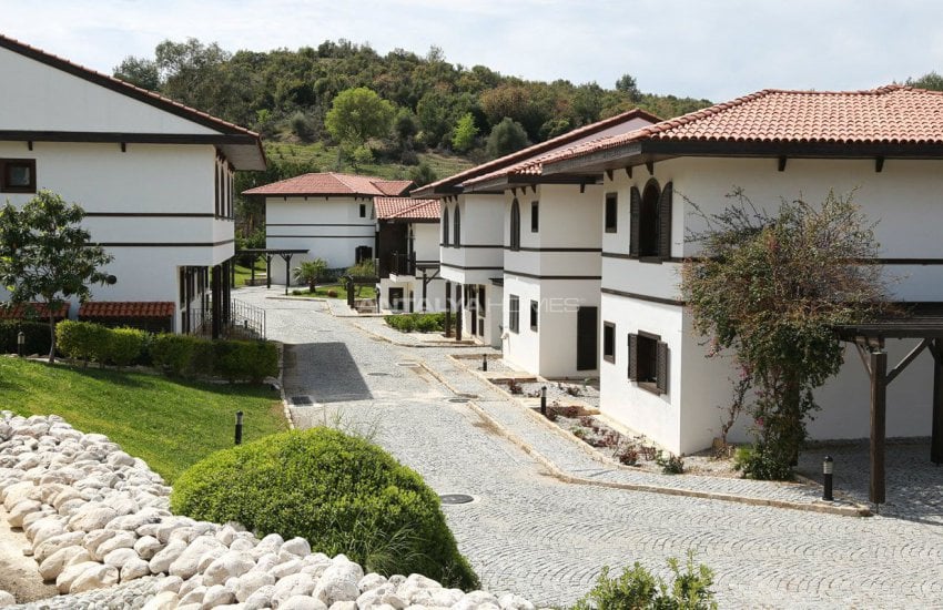 منازل للبيع في انطاليا مفروشة بالكامل بنظام فندقي 3