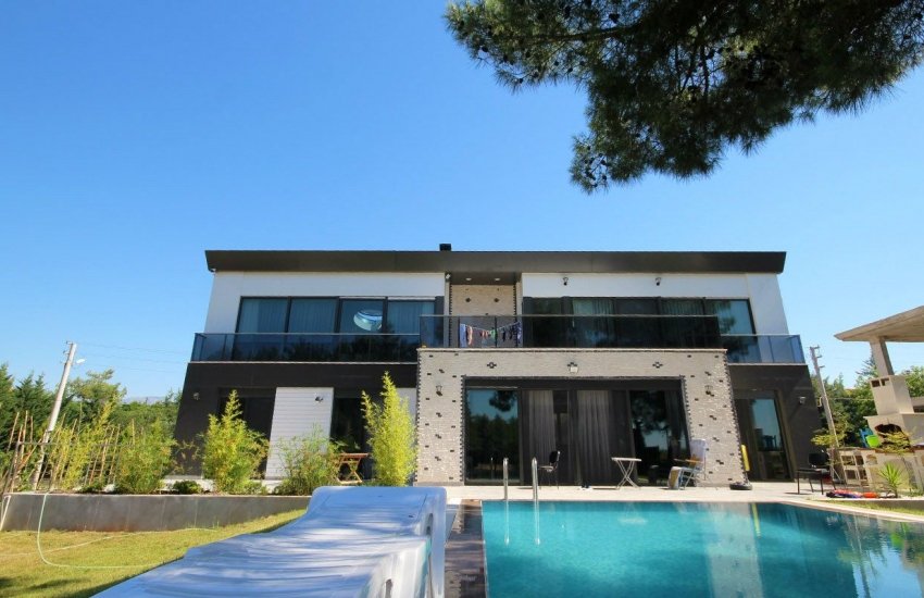 Luxury Villa Surrounded by Nature in Dosemealti Antalya 1