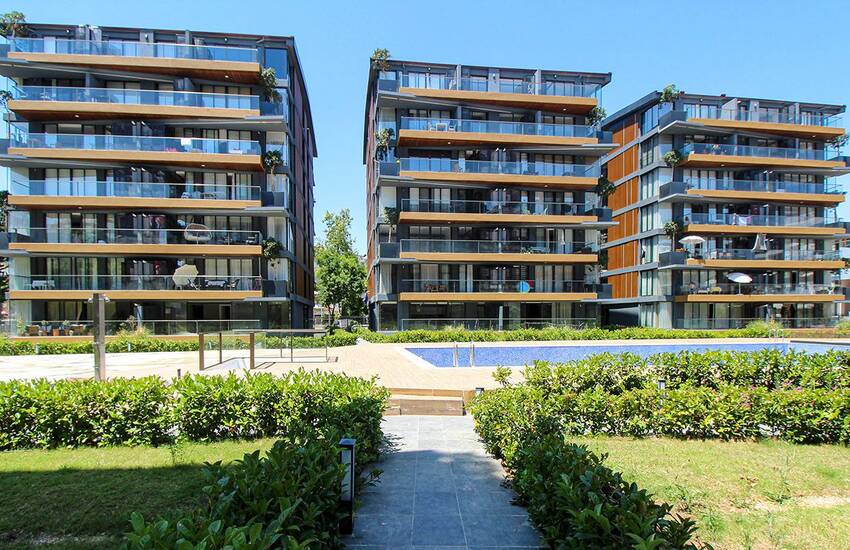 Zentrale Wohnung Mit Ultra Luxuriösem Design In Antalya 1