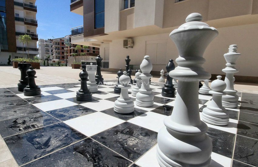 شقق بإطلالة خلابة غير منقطعة على الطبيعة والجبال في كونيالتي 5