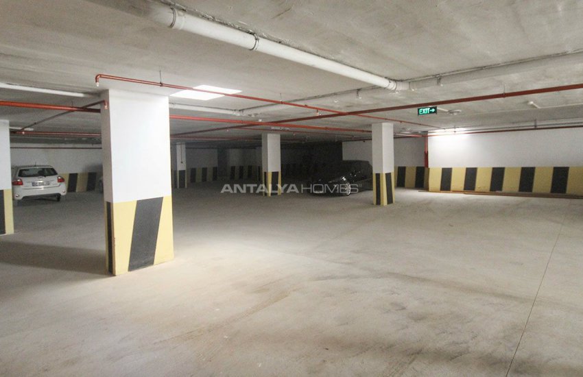 شقق بإطلالة خلابة غير منقطعة على الطبيعة والجبال في كونيالتي 7