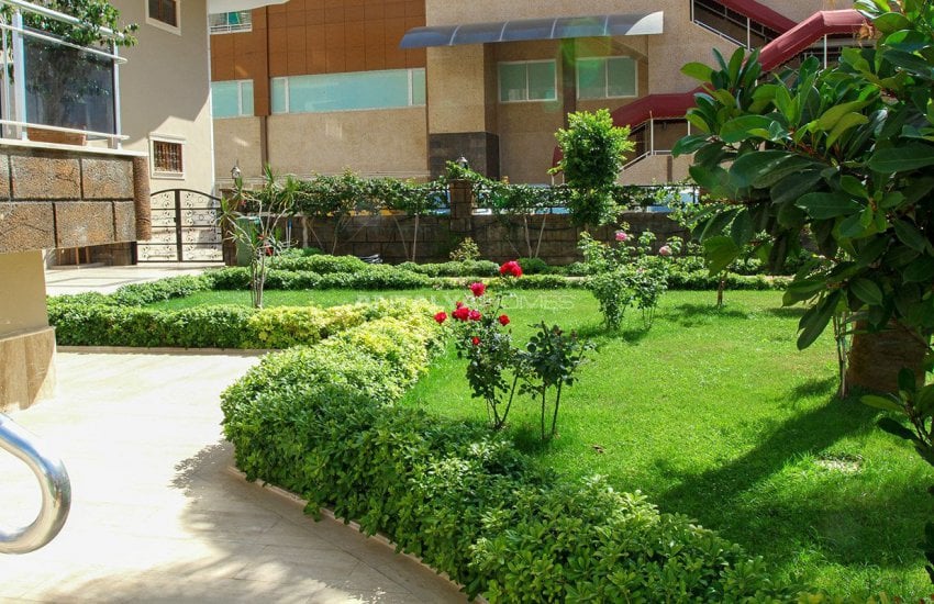 High Quality Apartments 100 Mt to the Beach in Mahmutlar 2