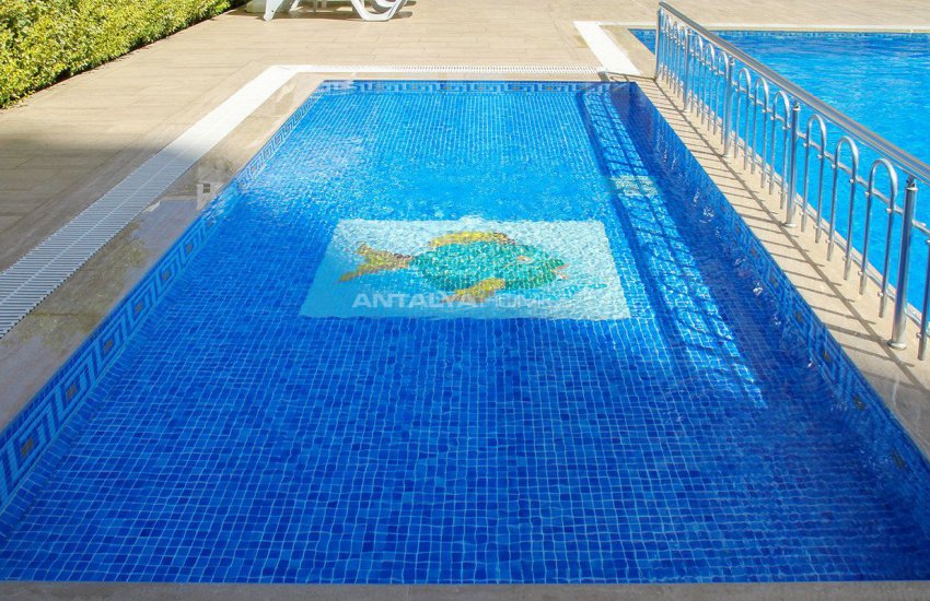 High Quality Apartments 100 Mt to the Beach in Mahmutlar 4