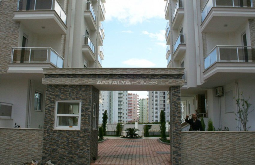 Modern Properties with Swimming Pool in Konyaalti Turkey 2