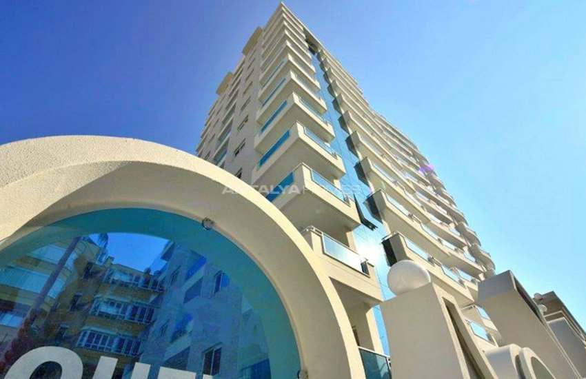 Beachfront Apartments in Mahmutlar Alanya 2