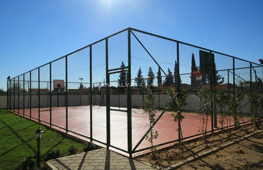 Квартира в Кепезе, Анталия на Среднем Этаже Жилого Комплекса 13