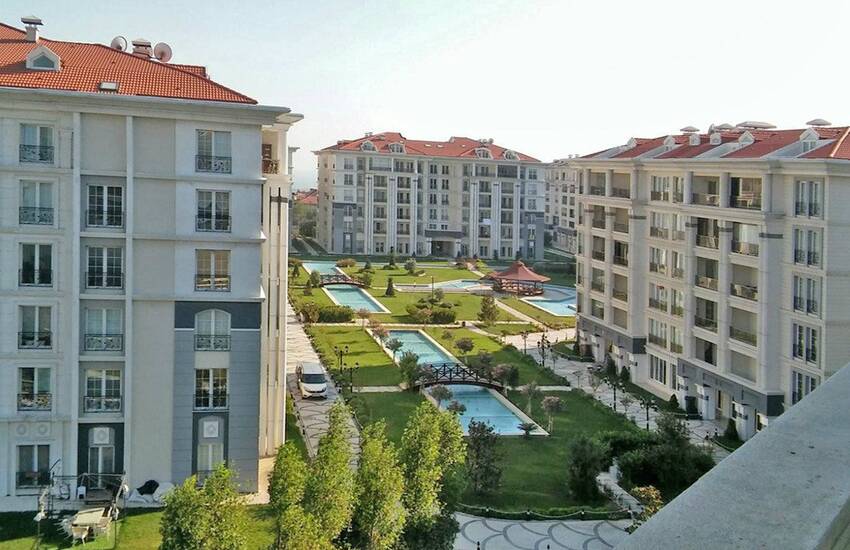 Роскошные Апартаменты с Видом на Море в Бейликдюзю Стамбул