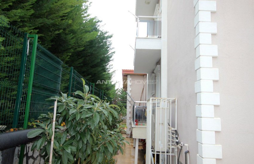 Well-kept House Surrounded by Nature in Antalya Dosemealti 11