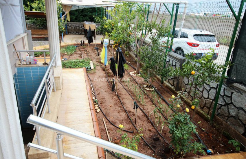 Well-kept House Surrounded by Nature in Antalya Dosemealti 6