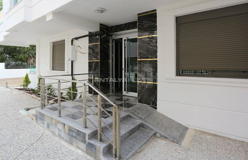 آپارتمان در مرکز آنتالیا با آشپزخانه جداگانه 4