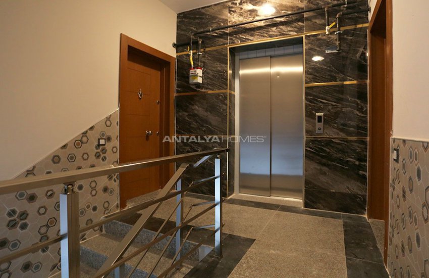 آپارتمان در مرکز آنتالیا با آشپزخانه جداگانه 5