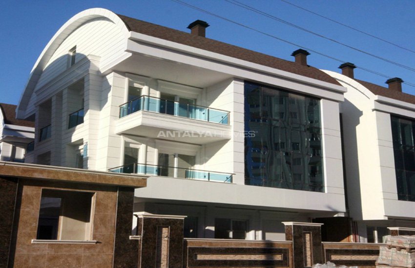 Stylish Homes 15 Minutes to the Airport in Antalya Turkey 2