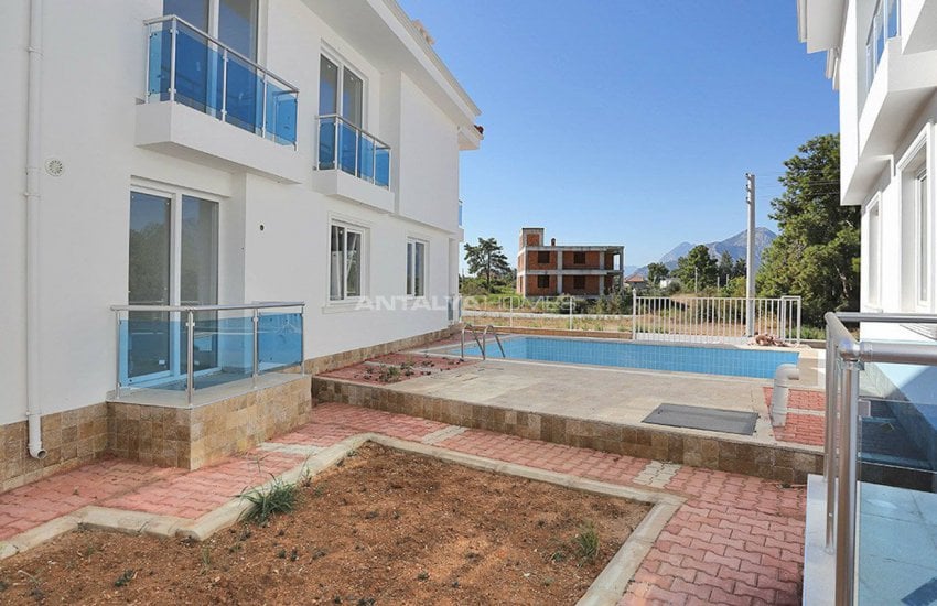 Turnkey Villas Intertwined with Nature in Antalya 6