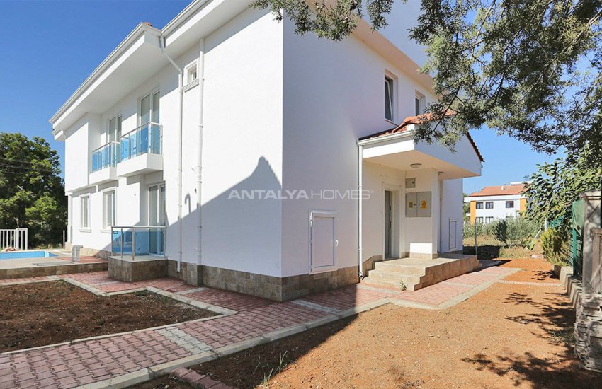 Turnkey Villas Intertwined with Nature in Antalya 7